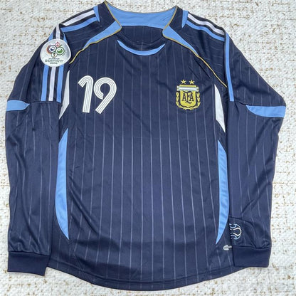 2006 World Cup Argentina Messi No.19 Away Retro Long Sleeve Soccer Jersey